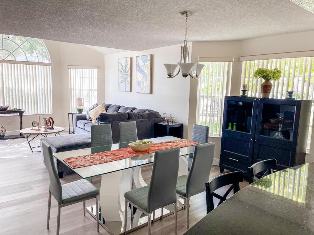 Luxury Condo 3Br Apartment Near Disney World 키시미 외부 사진